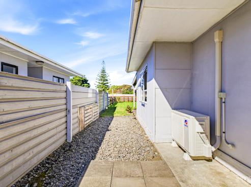 18C Mosston Road, Castlecliff