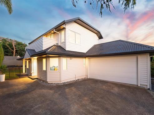 121A Owairaka Avenue, Mount Albert
