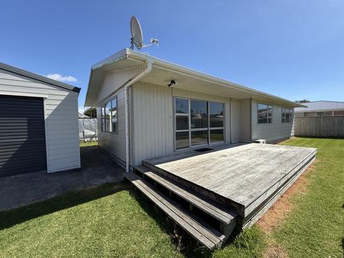 27 Blake Street, Waitara