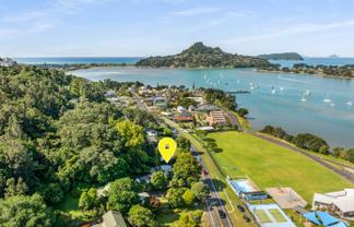 111 Main Road, Tairua