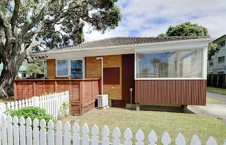 1/760 Beach Road, Browns Bay