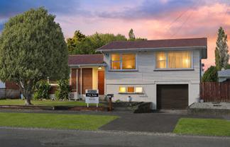 143 Fitzroy Avenue, Fitzroy