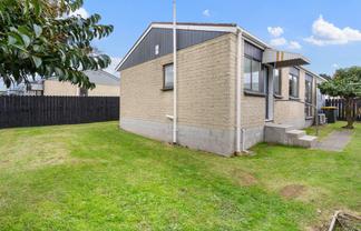 2/36 Trentham Road, Papakura