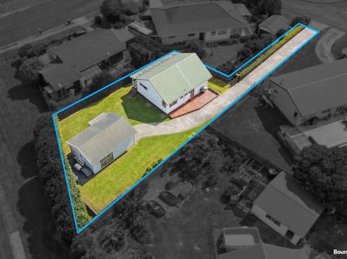 2/11 Hosking Place, Clarks Beach