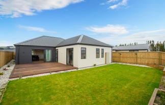 44 River stone Drive, Halswell