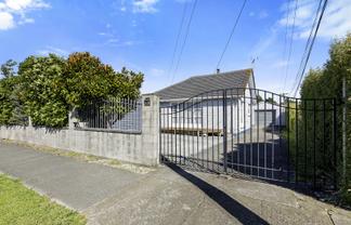 83 Thackeray Street, Trentham