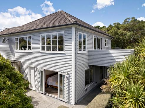 15 Pelorous Street, Paparangi