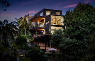 12A Baring Terrace, Strandon