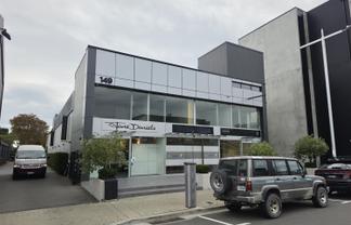 Office with Parking - Victoria Street