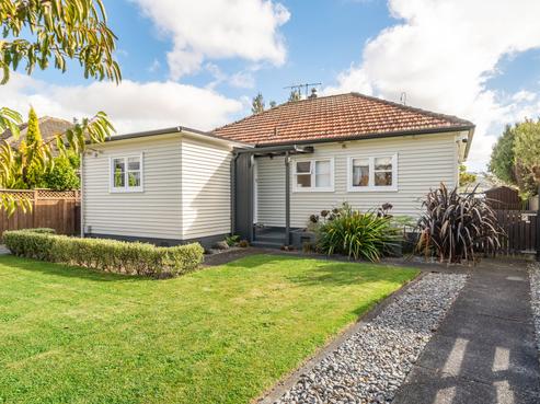 12 Gadsby Street, Avalon
