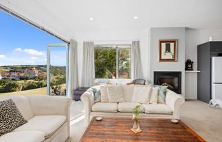 278 Alec Craig Way, Gulf Harbour