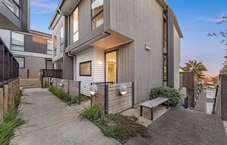 17/37 St Vincent Avenue, Remuera