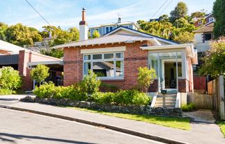 16 Motu Street, Saint Clair