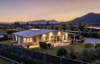 21 Sam John Place, Lake Hawea