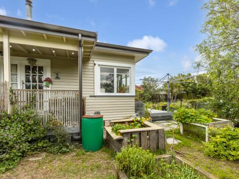 67 Seddon Street, Ward