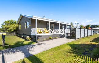 305a Chartwell Avenue, Whangamata