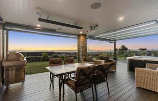 11 Bernora Crescent, Bombay