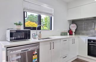 62D Glendale Road, Glen Eden