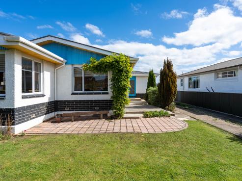 12 Shaw Street, Mosgiel