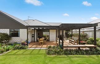 52 Norfolk Drive, Cambridge