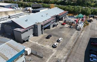 Industrial Warehouse with Yard - Near Airport