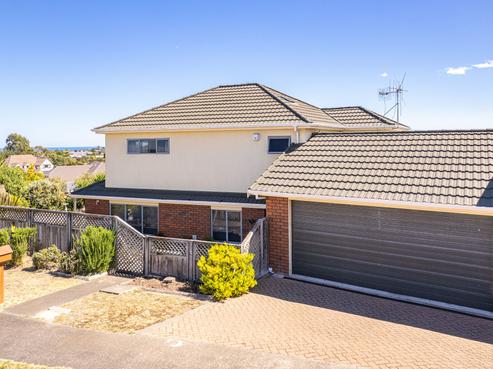 11 Gumtree Rise, Otamatea