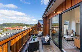 7 Stockden Place, Karori