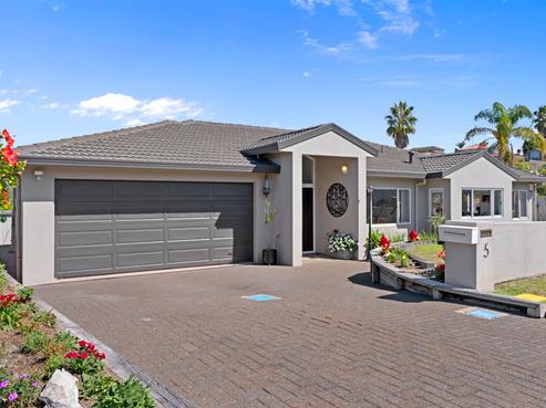 5 Mako Street, West Harbour