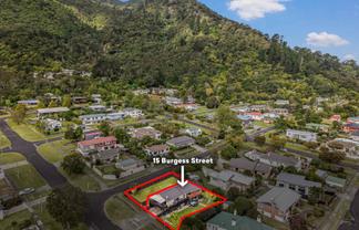 15 Burgess Street, Te Aroha