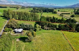 34 Earthquake Road, DUNTROON