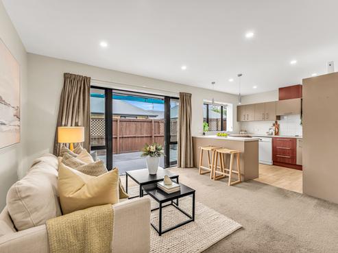 24B Sawyers Arms Road, Northcote