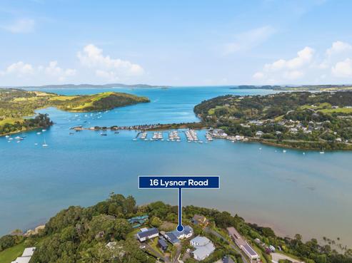 16 Lysnar Road, Matakana
