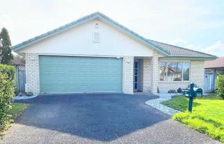 15 Checkerberry Court, Henderson