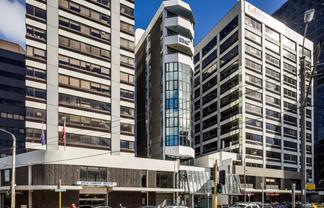 High‑Quality Office with Stunning Harbour Views