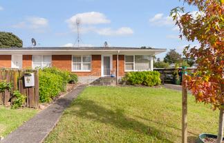 2/44 Diana Drive, Glenfield