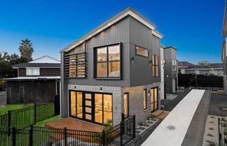 7C Sirius Place, Botany Downs