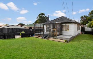 11 Freyberg Crescent, Pukekohe