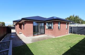 206B Bluff Highway, Kew