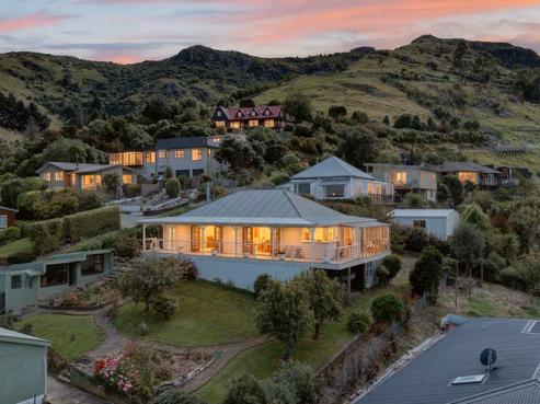 12 Ross Terrace, Lyttelton