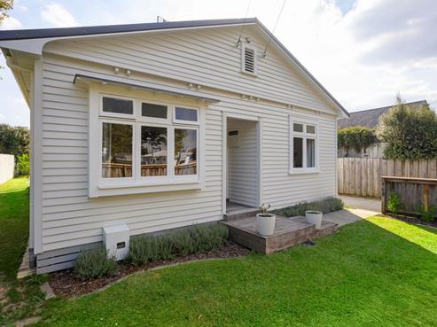 71 Galloway Street, Hamilton East