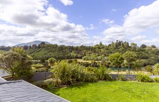 2/26 Robinson Terrace, Rangatira Park