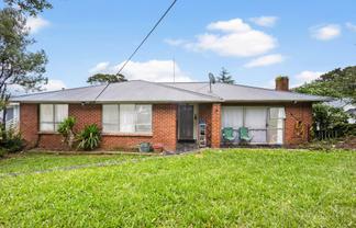 196 Don Buck Road, Massey