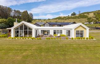 13 Lochinvar Lane, Acacia Bay