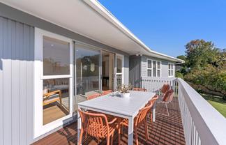 12 Kiernan Place, Kelston