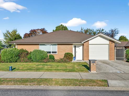 5 Tarata Grove, Masterton