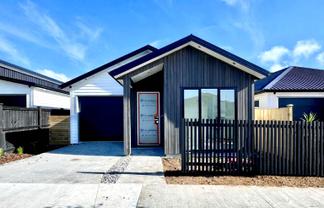 382 Te Taruna Drive, Milldale