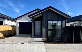 390 Te Taruna Drive, Milldale