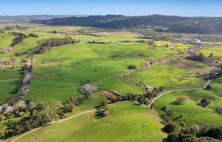 39 Inland Road, Helensville