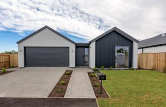 17 Kakatai Place, North New Brighton