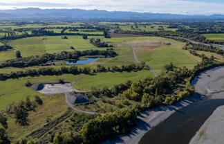 801 Cornwall Road, Gladstone